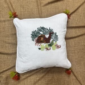 Camel Cushion